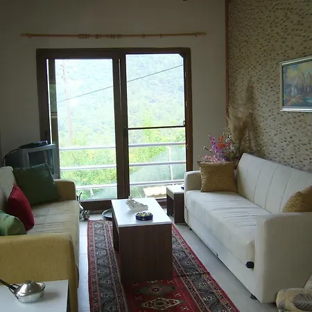 Waldvilla Apartmán Çıralı
